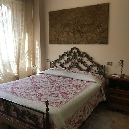 La Lanterna Di Lida E Beppe Bed & Breakfast Pisa Exterior photo