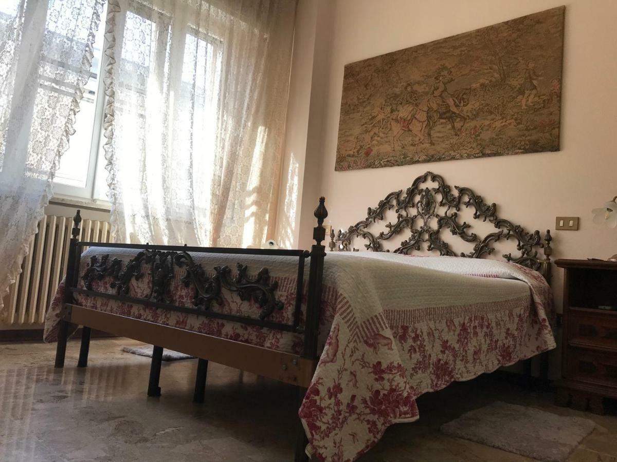 La Lanterna Di Lida E Beppe Bed & Breakfast Pisa Exterior photo