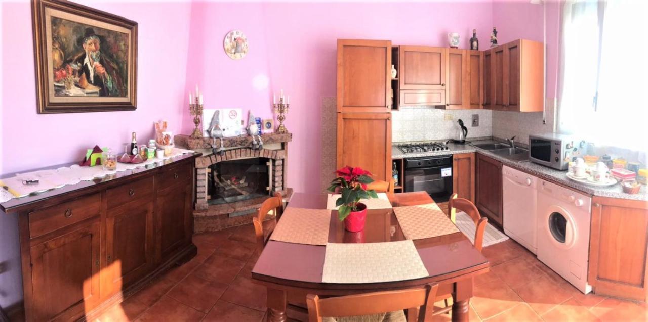 La Lanterna Di Lida E Beppe Bed & Breakfast Pisa Exterior photo